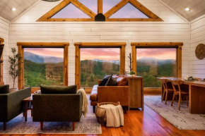 Million Dollar View, Hot Tub, 2 Master King Ensuite, Game Room